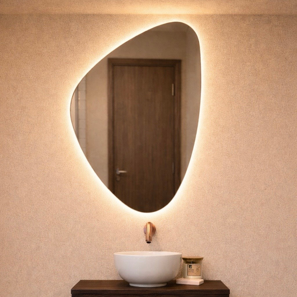 Helsinki - Organische Toilet Spiegel - Indirecte Spotless Verlichting